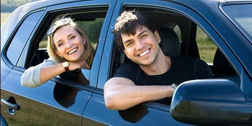 Montar num carro com um homem num sonho
 396