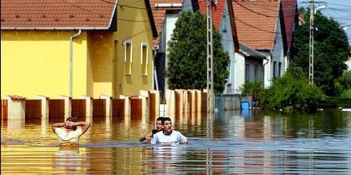 Sonha com as inundações na rua?