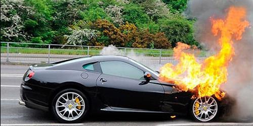 O que é que sonho com um carro em chamas? 5891