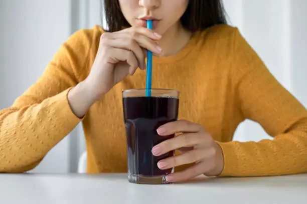 Interpretação dos Sonhos: Coca-Cola como Símbolo no Mundo dos Sonhos