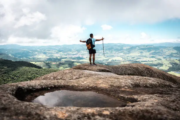 Interpretação dos Sonhos: O que Sonhar Sobre Pioneiros Pode Significar