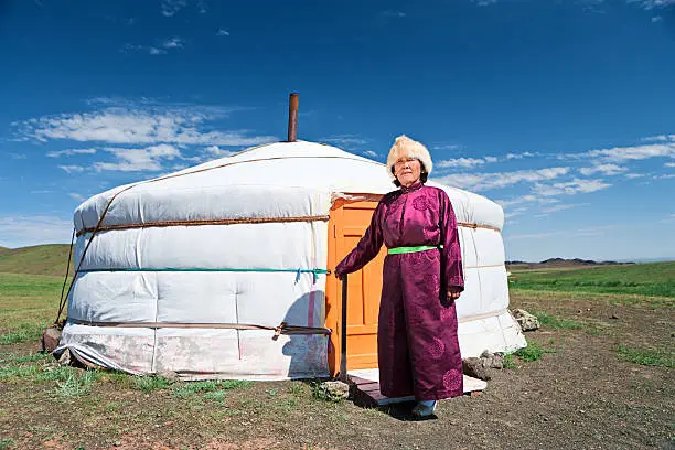 Interpretação dos Sonhos sobre Yurt: Uma Análise Mística